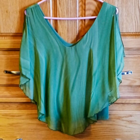 Studio 1940 Vintage Flowy Silky Sage Green Sleeveless Light & Airy Blouse - Picture 2 of 14